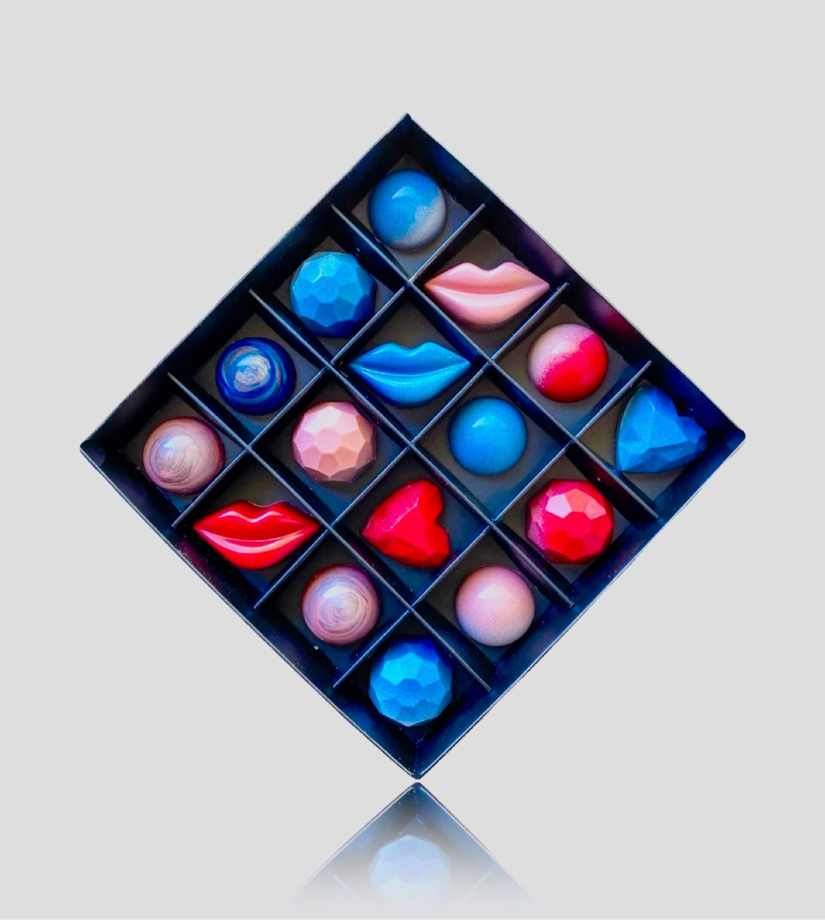 Motley Box 16 τεμ