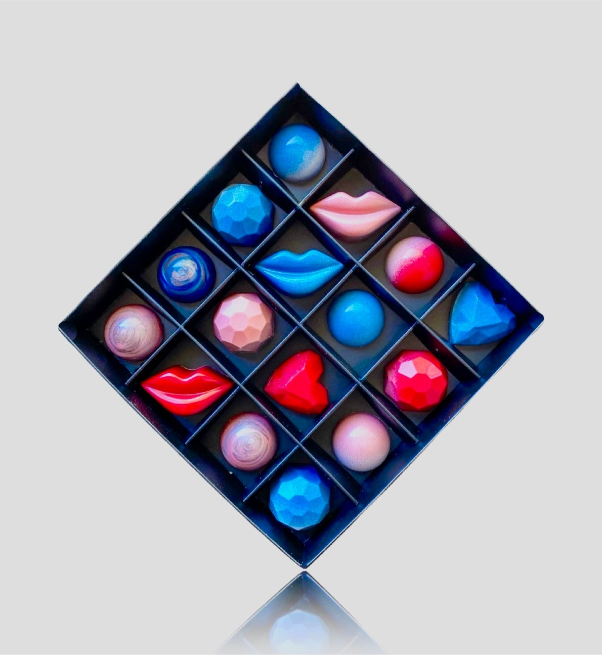 Motley Box 16 τεμ