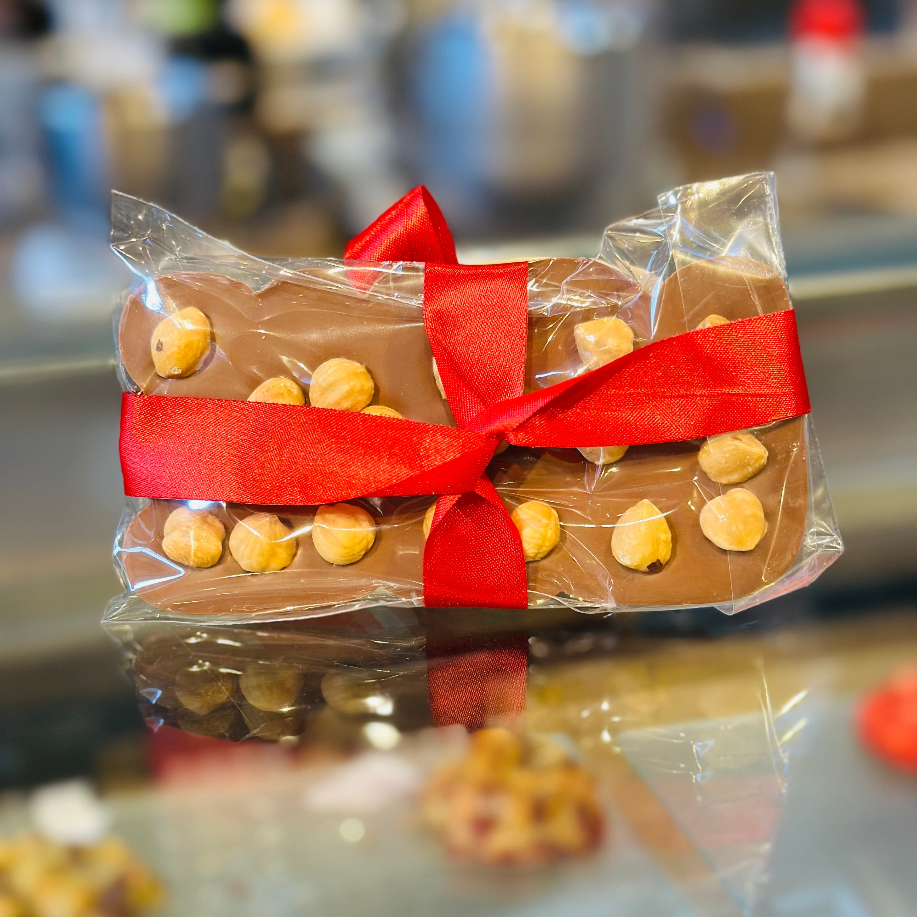 Μπάρα σοκολάτας γάλακτος με Φουντούκια