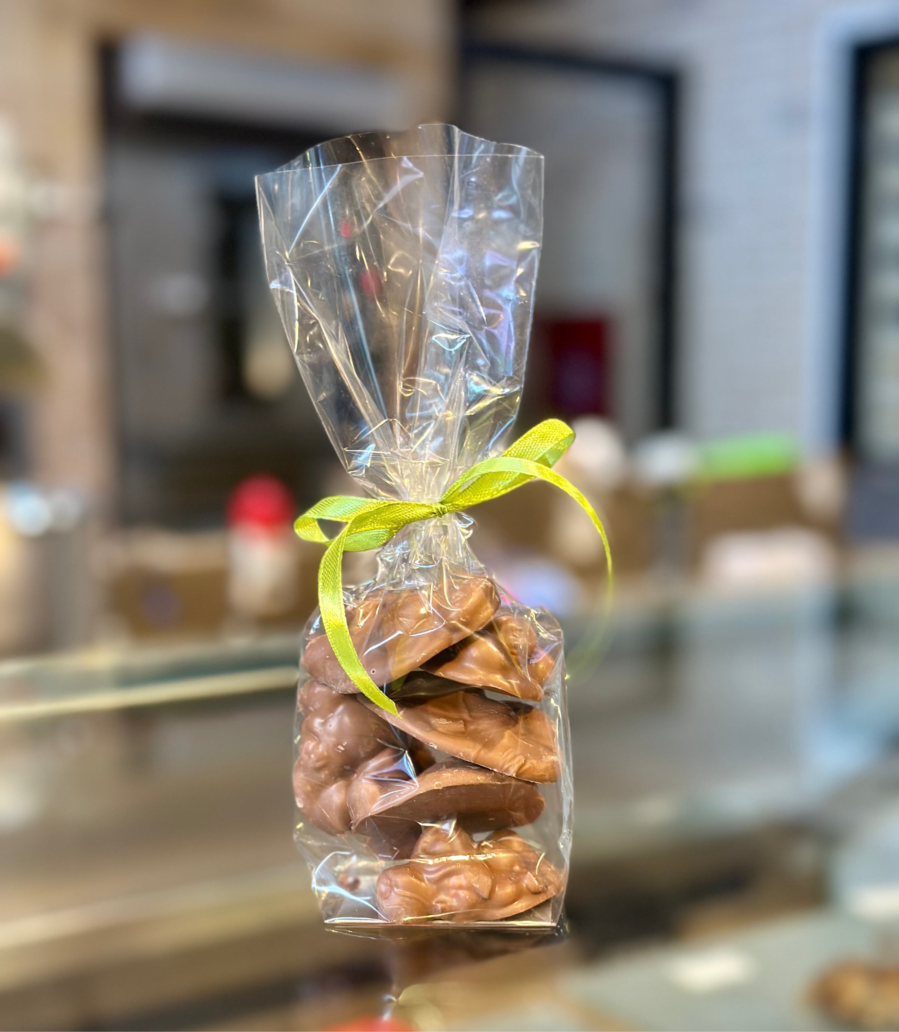 Μάντολες αμυγδάλου με σοκολατα γάλακτος 130γρ